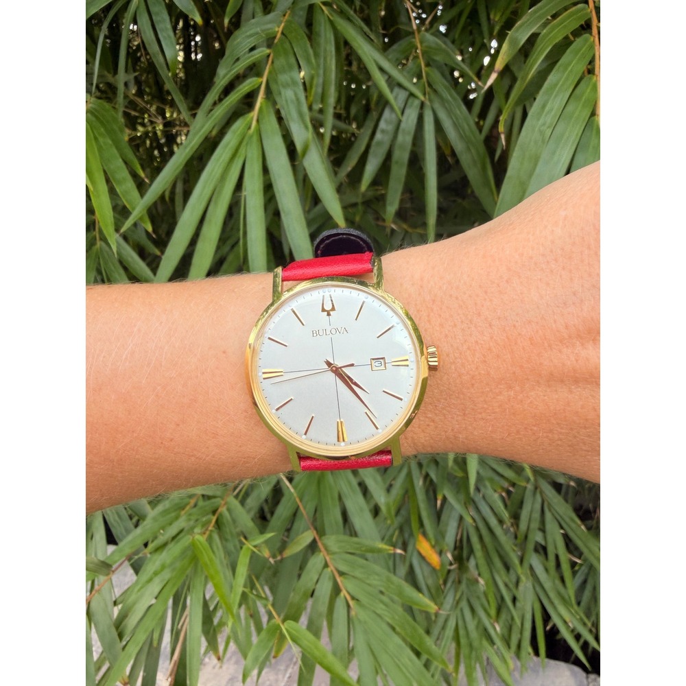 Bulova Aerojet 97B172 Gold Tone 39mm Watch Red Strap White Dial Men Women